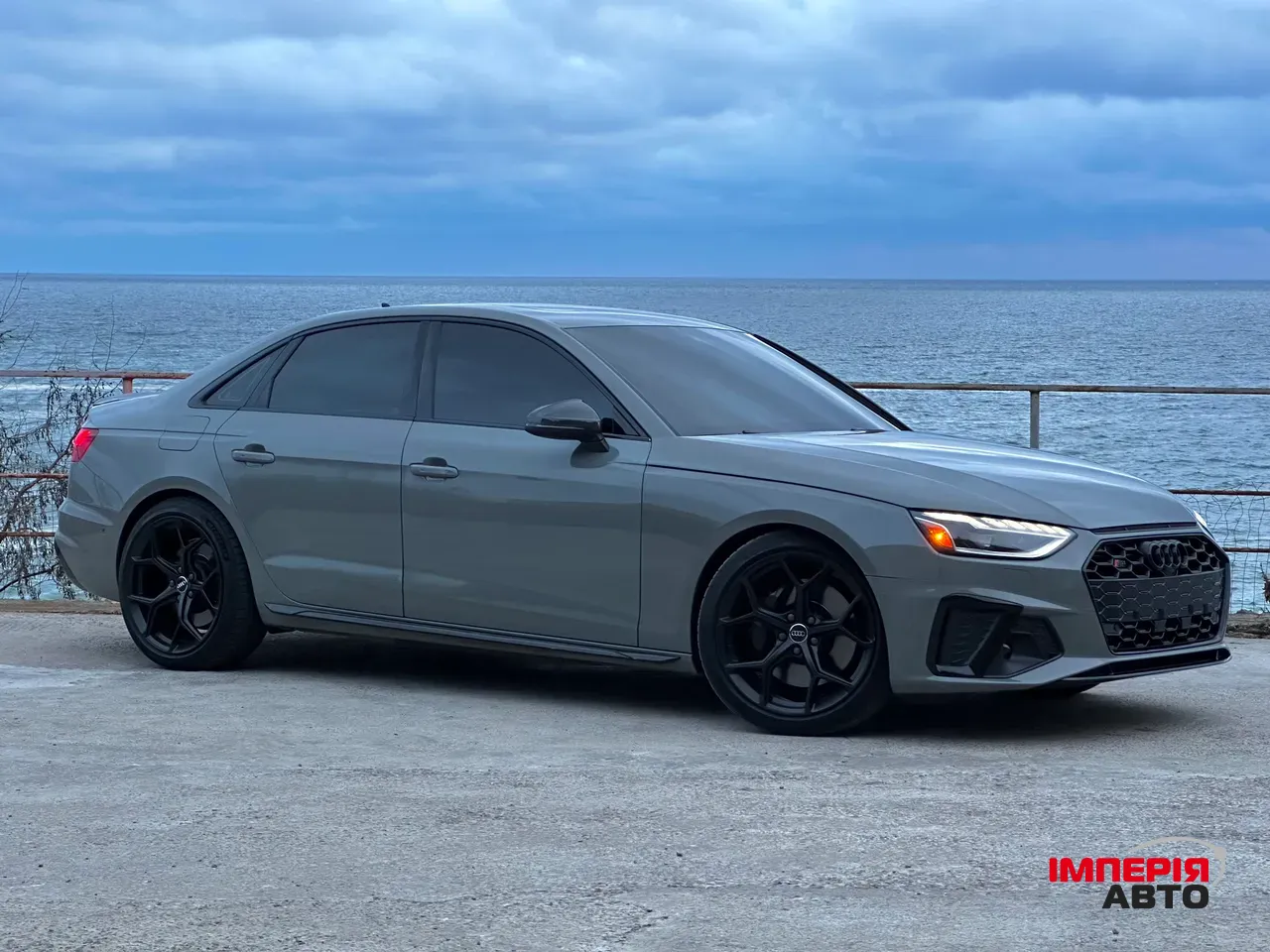 Audi S4 - фото 3