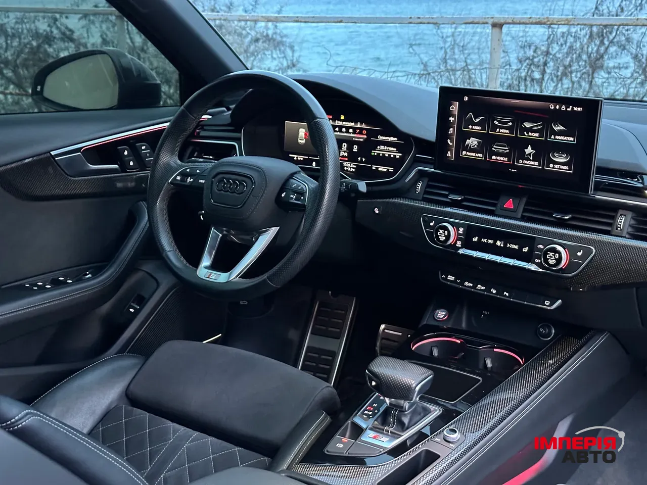 Audi S4 - фото 17