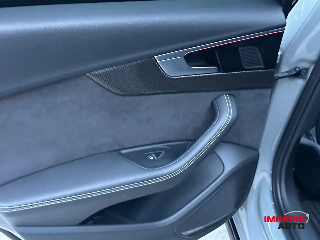 Audi S4 - фото 26