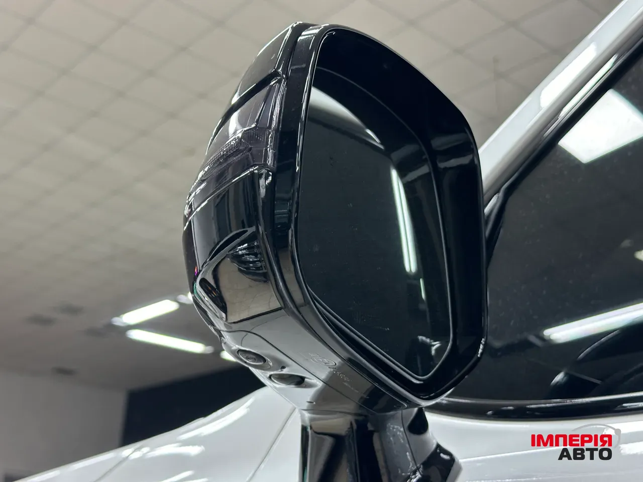 Lexus LX - фото 25