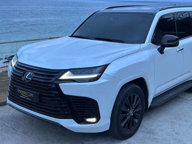 Lexus LX - фото 5