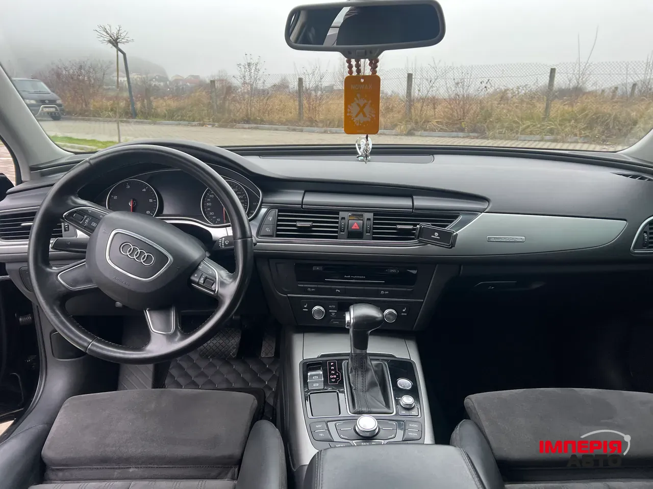 Audi A6 - фото 12