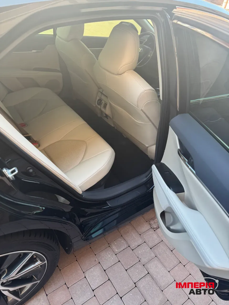 Toyota Camry - фото 12