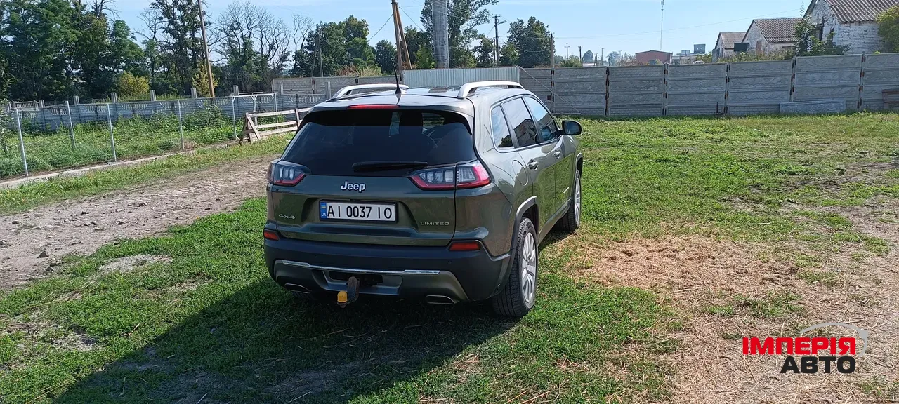 Jeep Cherokee - фото 10