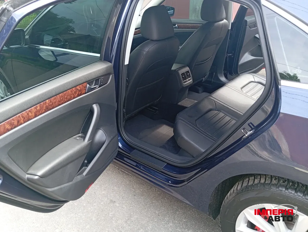 Volkswagen Passat (North America and China) - фото 10