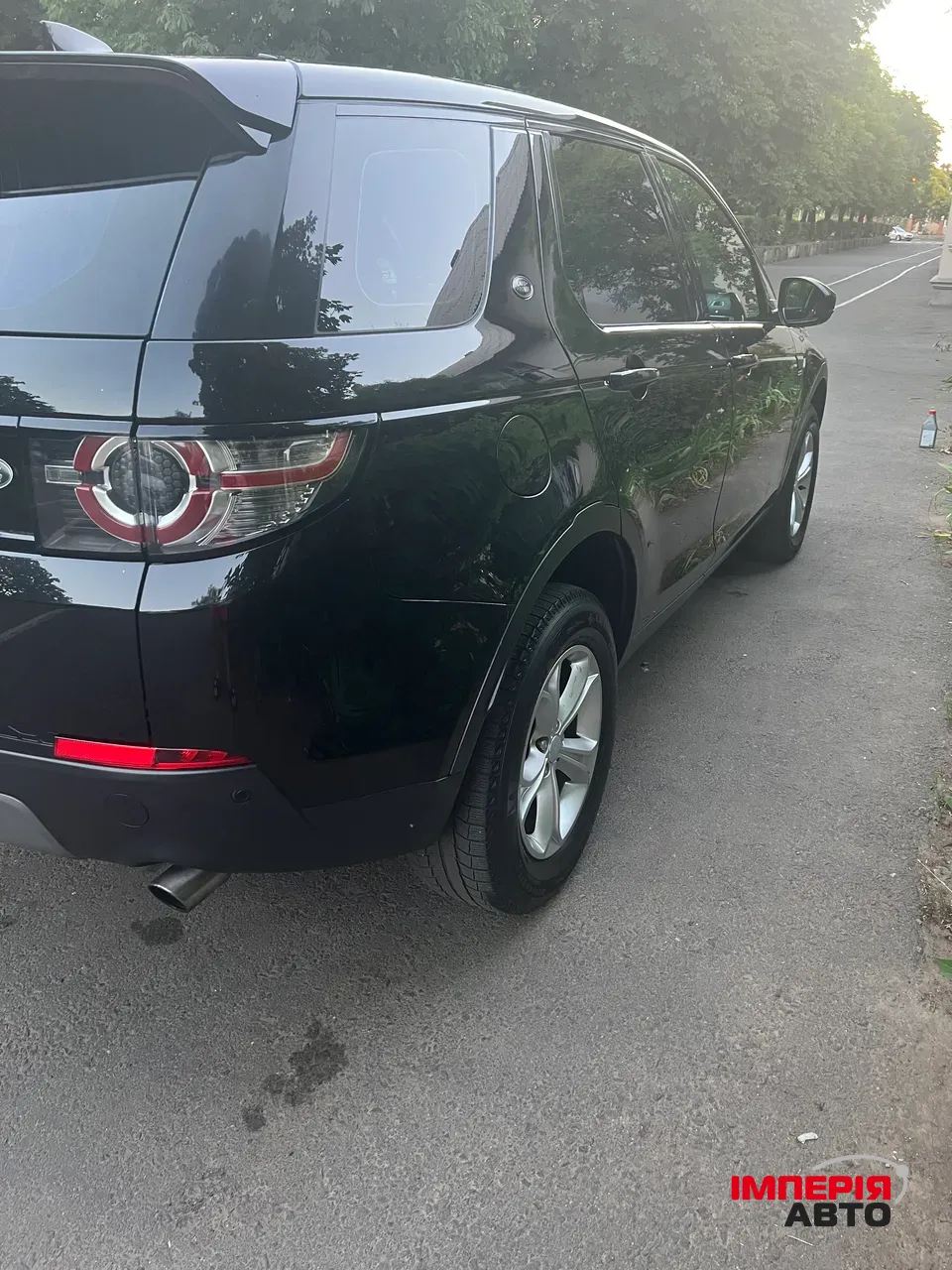 Land Rover Discovery - фото 1