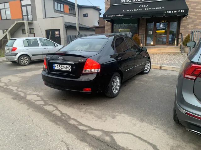 Kia Cerato - фото 4