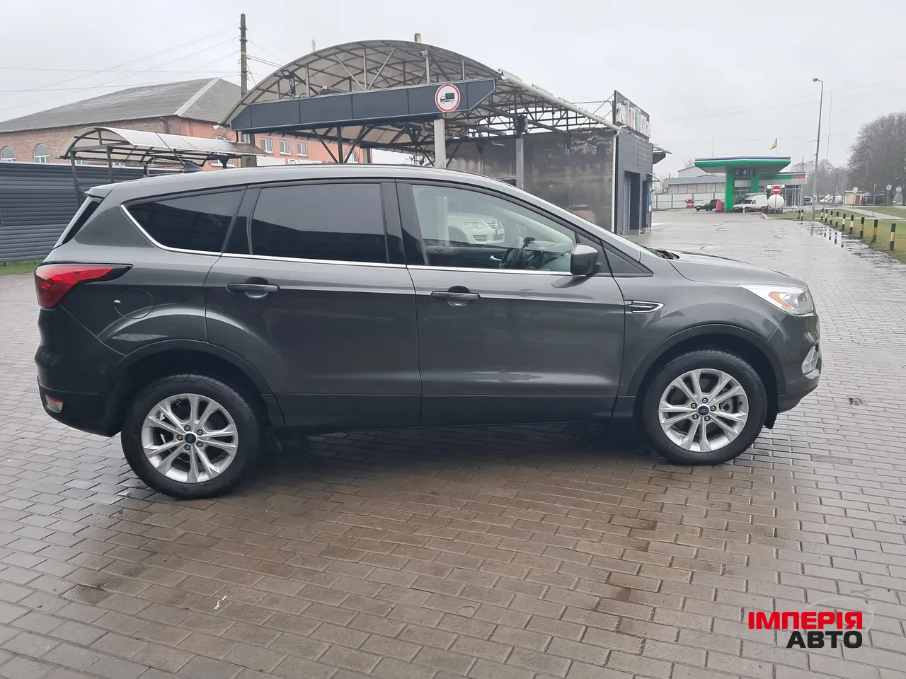 Ford Escape - фото 12