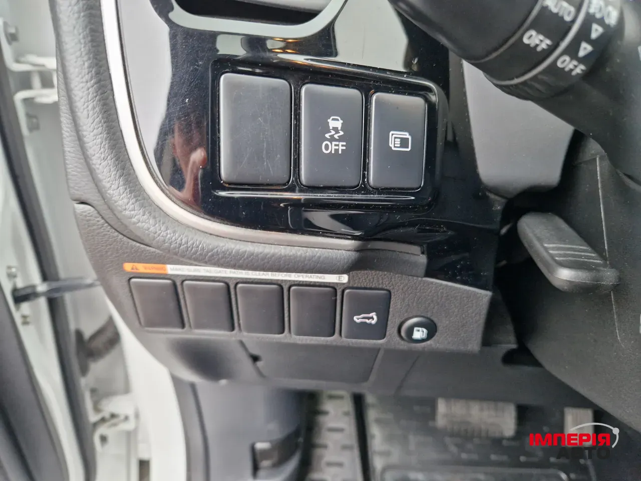 Mitsubishi Outlander - фото 22