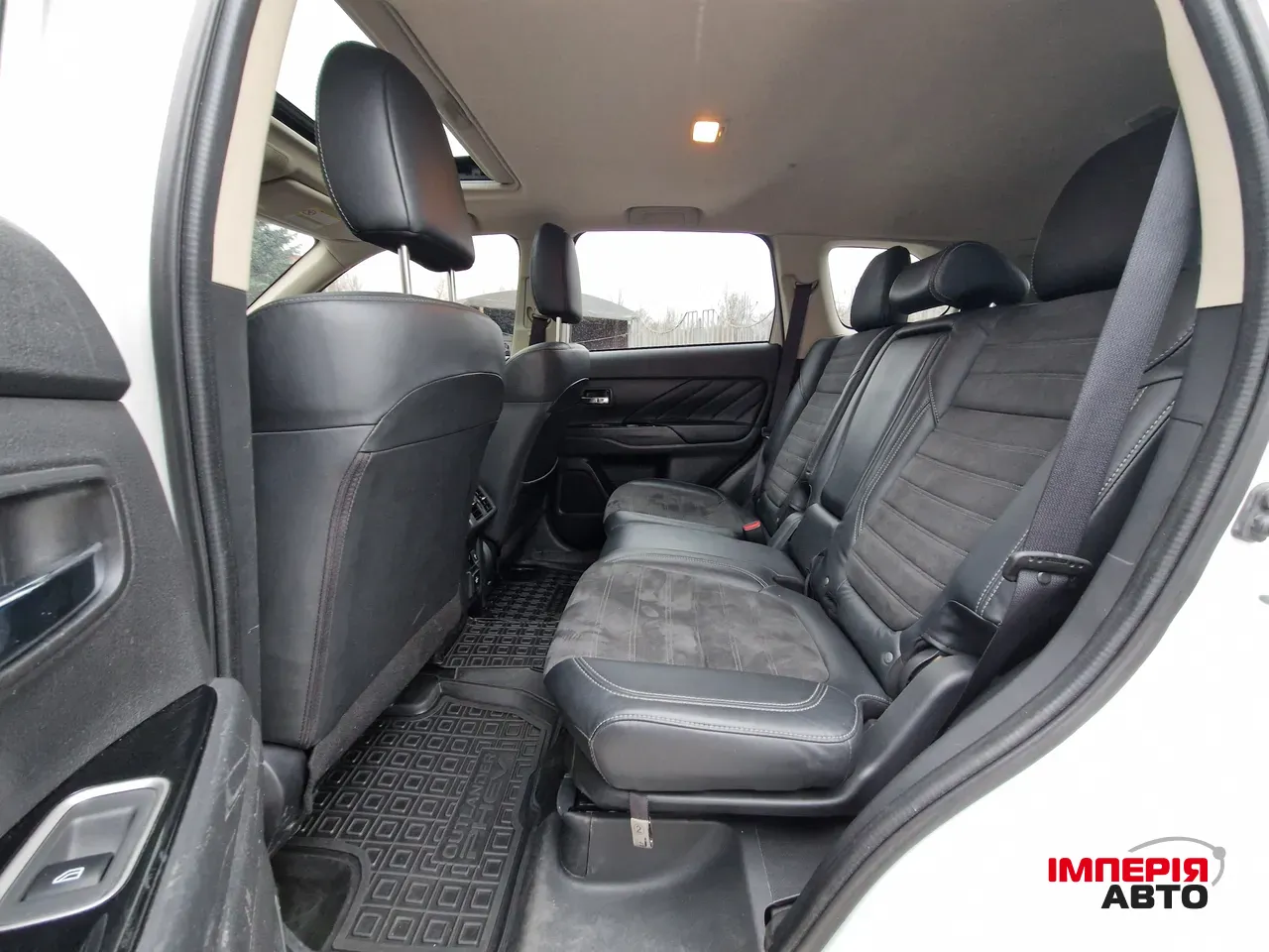 Mitsubishi Outlander - фото 29