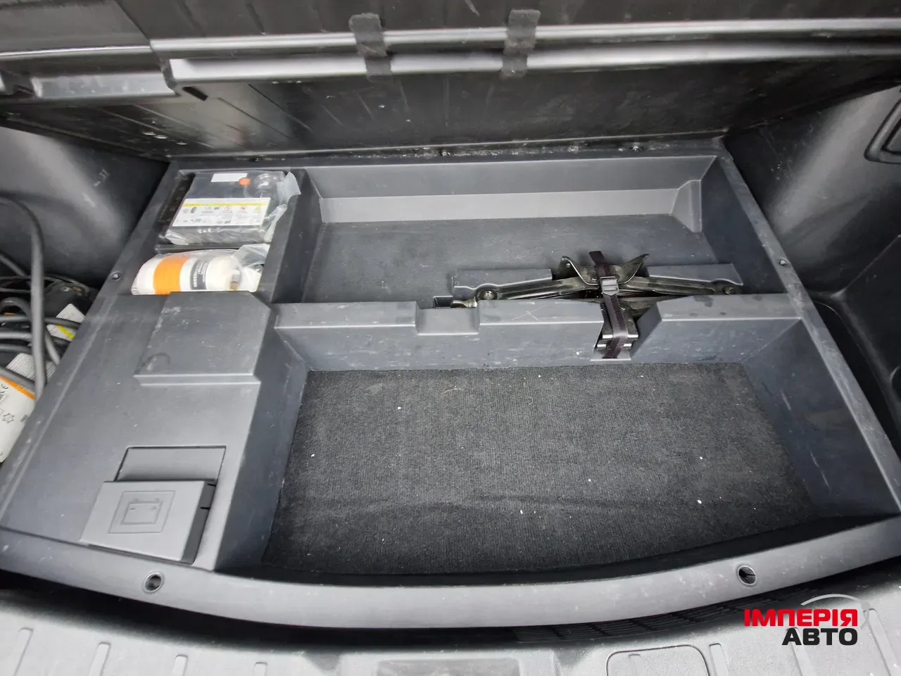 Mitsubishi Outlander - фото 38