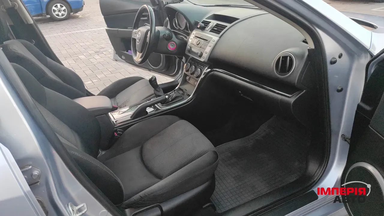 Mazda 6 - фото 11