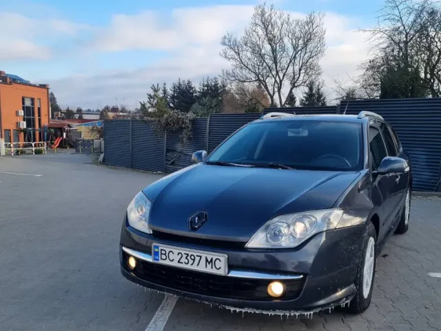 Renault Laguna - фото 1