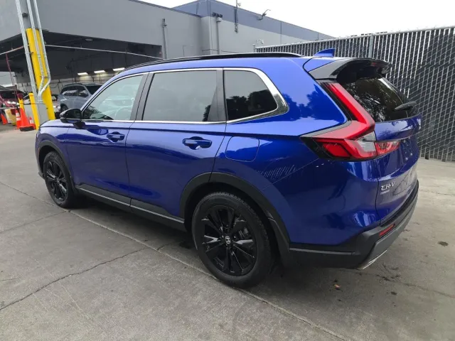 Honda CR-V - фото 3
