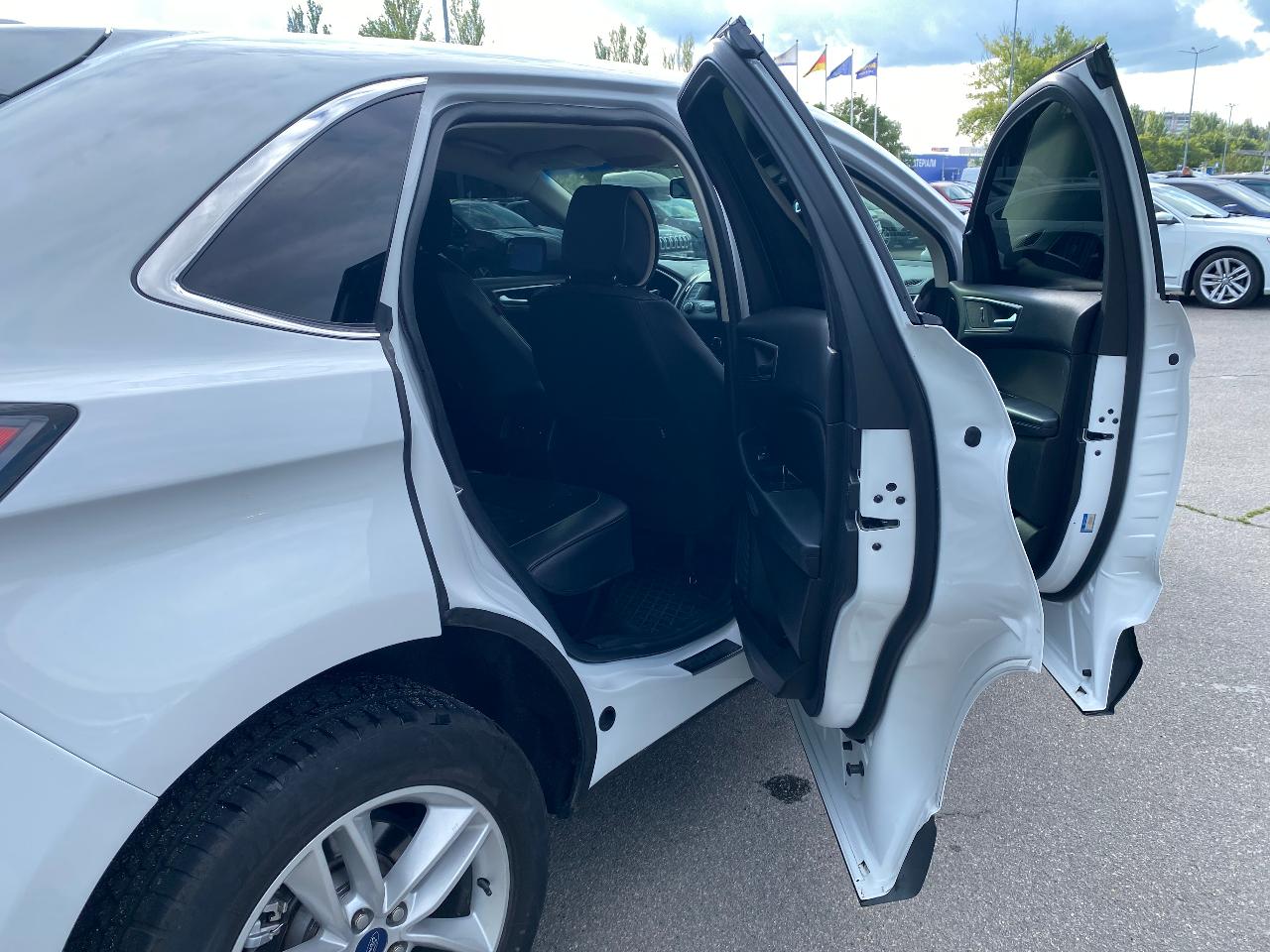 Ford Edge - фото 16