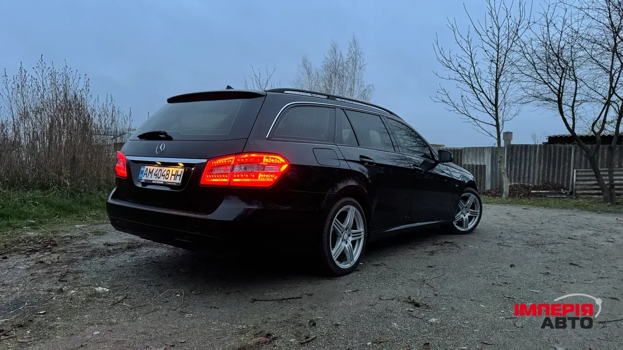 Mercedes-Benz E-Класс - фото 5