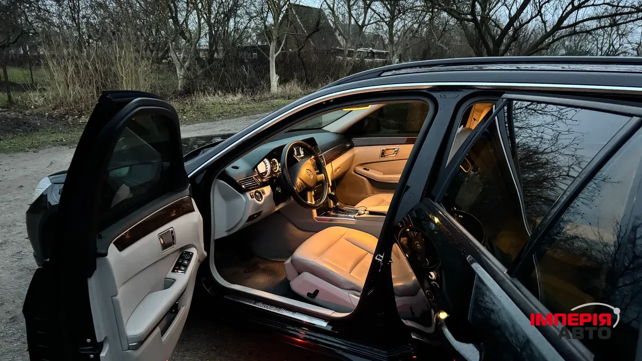 Mercedes-Benz E-Класс - фото 12