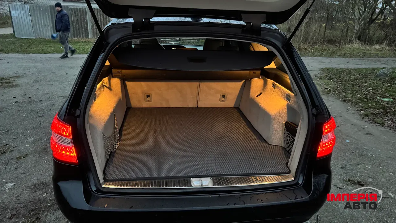Mercedes-Benz E-Класс - фото 8