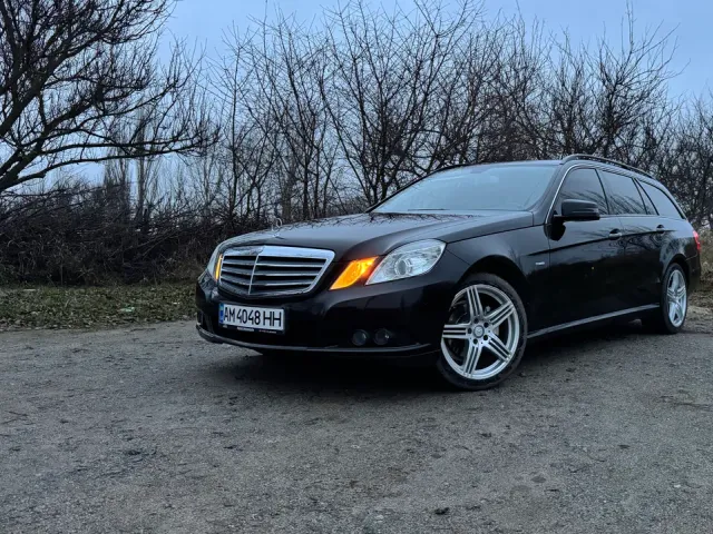 Mercedes-Benz E-Класс - фото 1