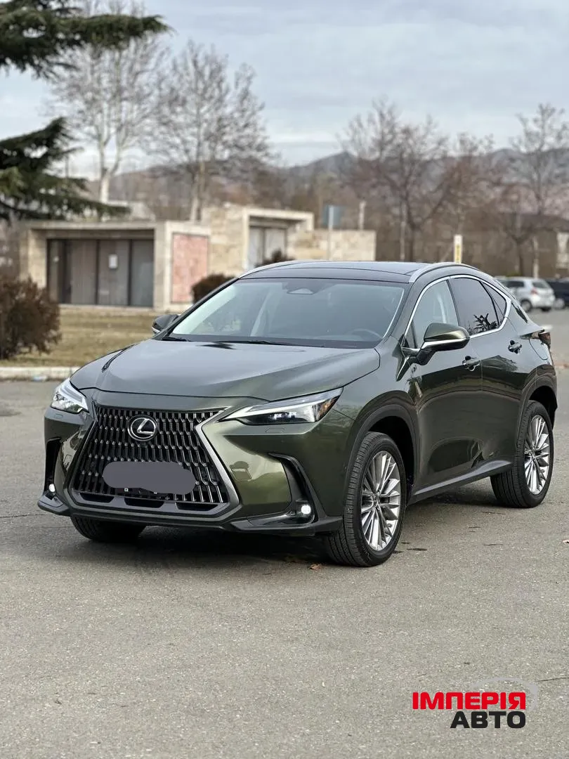 Lexus NX - фото 2