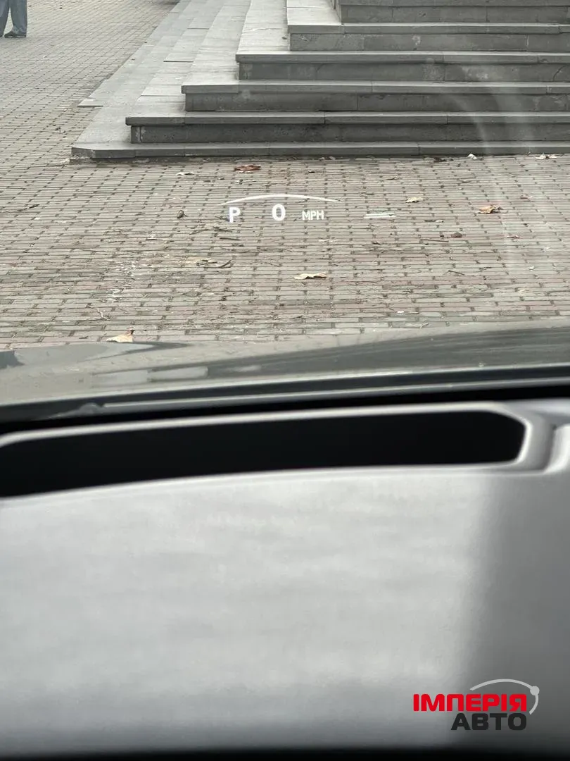 Lexus NX - фото 12