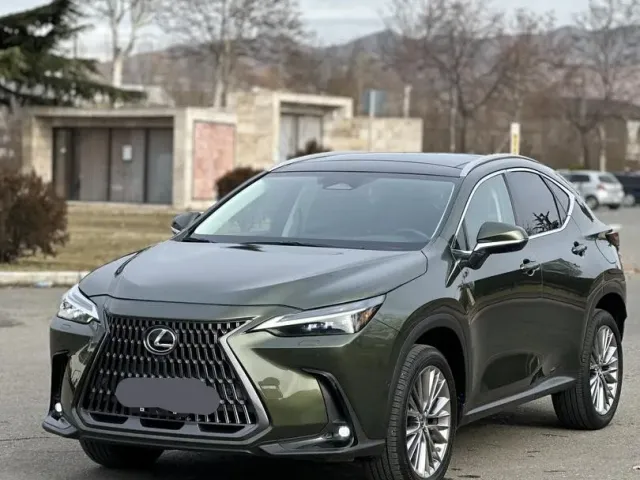 Lexus NX - фото 2