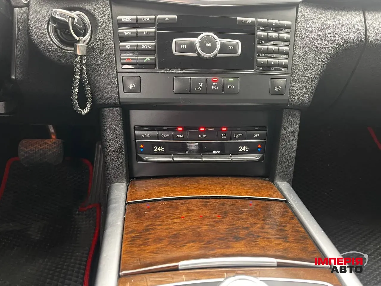 Mercedes-Benz E-Класс - фото 18