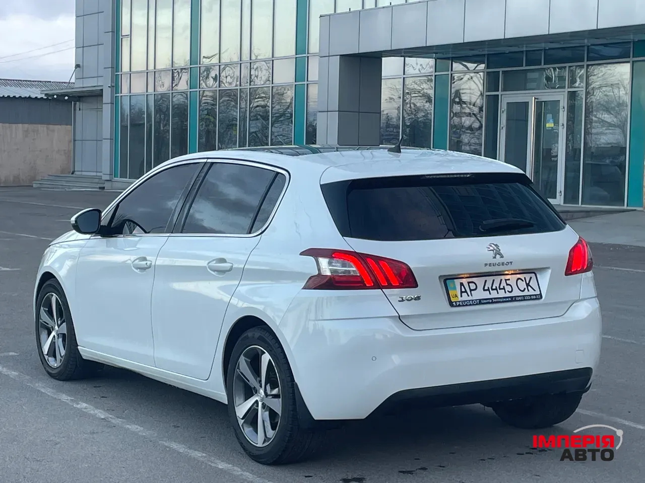 Peugeot 308 - фото 6