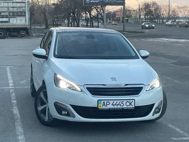 Peugeot 308 - фото 2