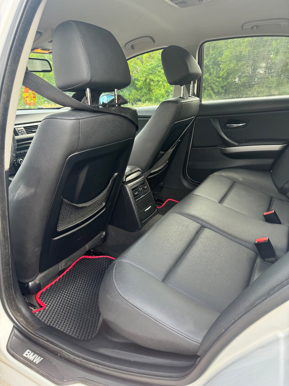 BMW 3 серії - фото 12