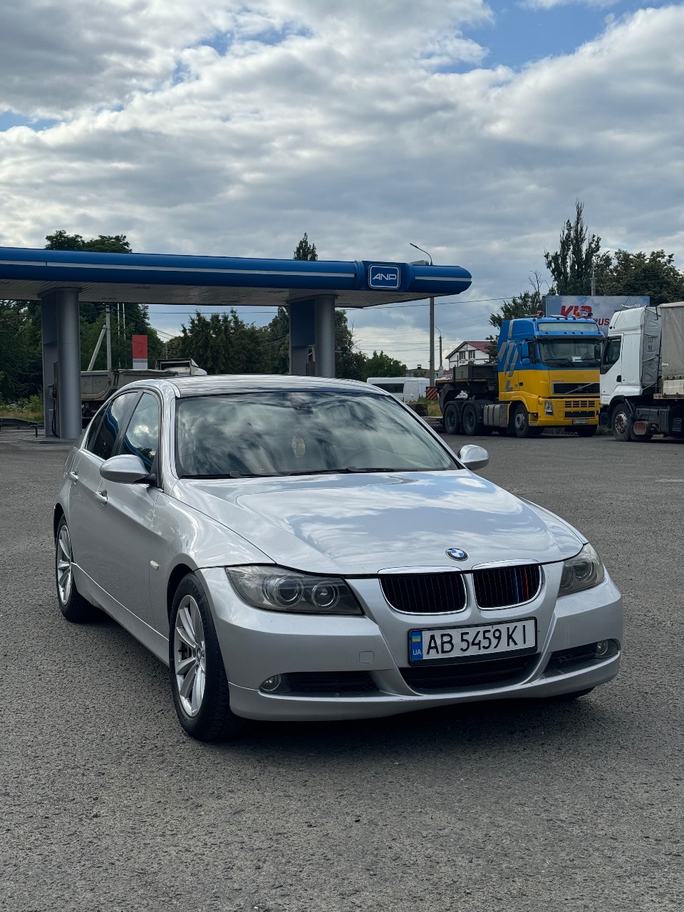 BMW 3 серії - фото 5