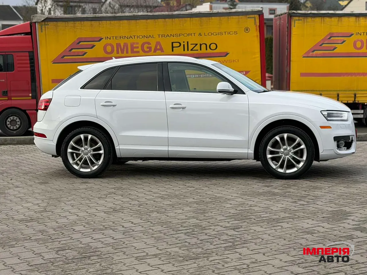 Audi Q3 - фото 9