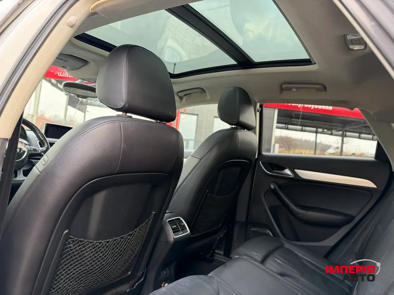 Audi Q3 - фото 17