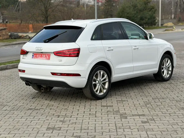 Audi Q3 - фото 2