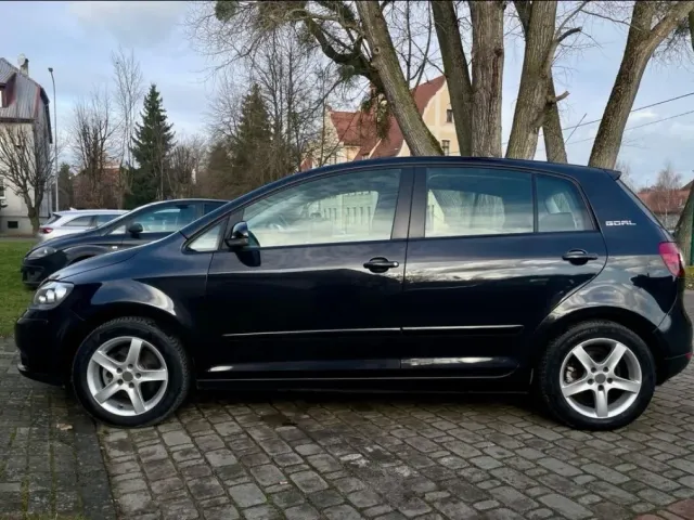 Volkswagen Golf - фото 4