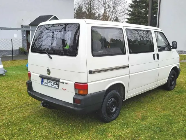 Volkswagen Transporter - фото 3