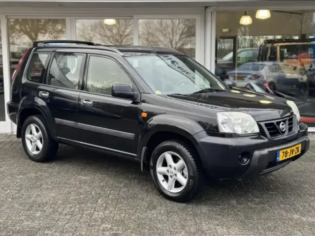 Nissan X-Trail - фото 4
