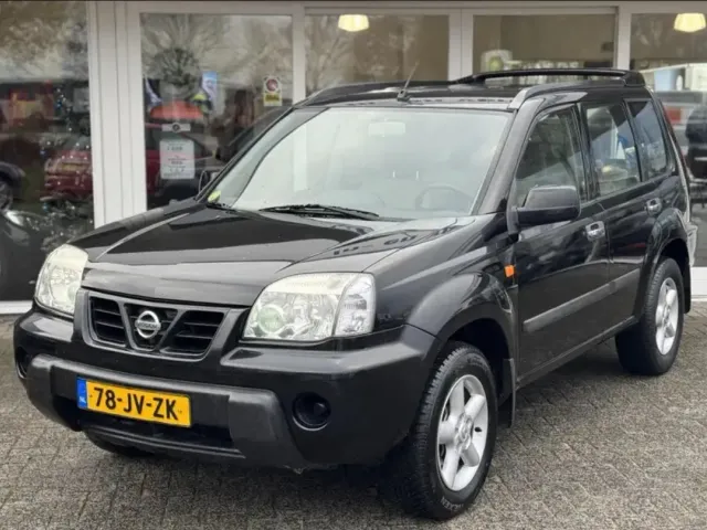 Nissan X-Trail - фото 1