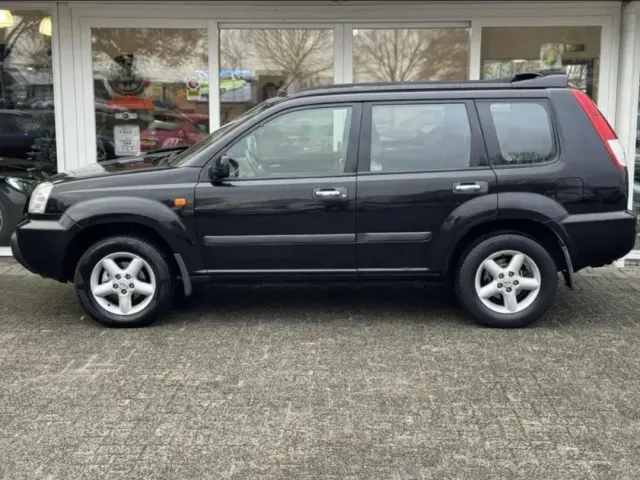 Nissan X-Trail - фото 2