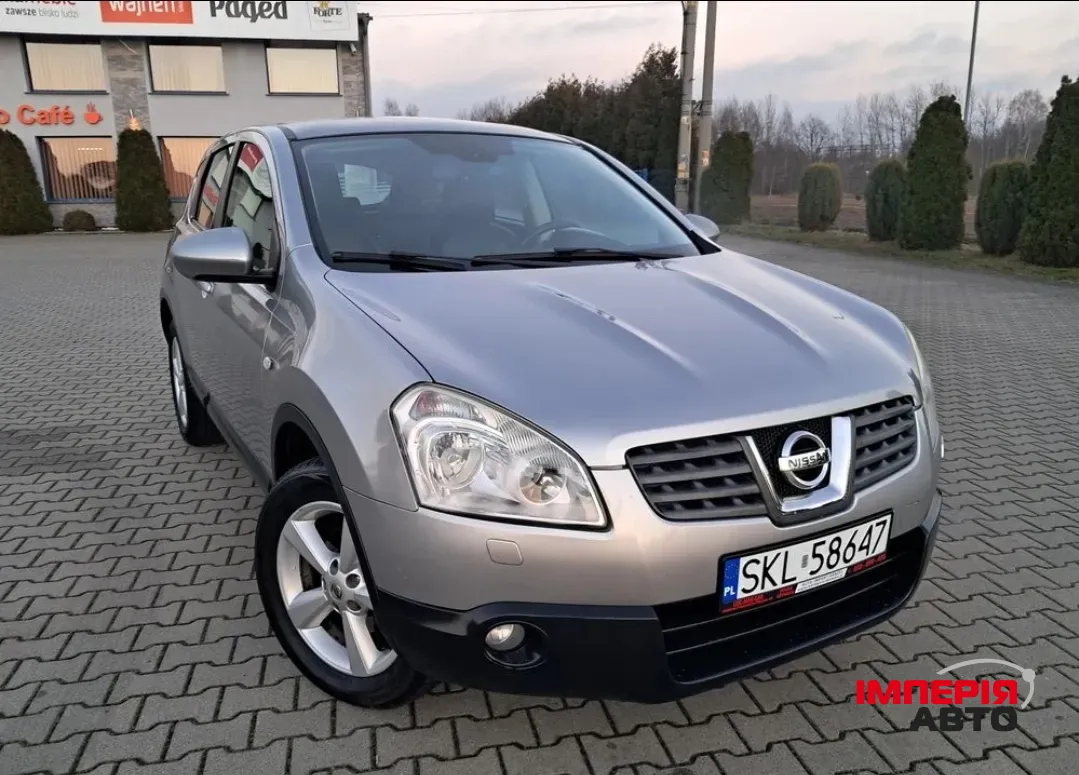 Nissan Qashqai - фото 1