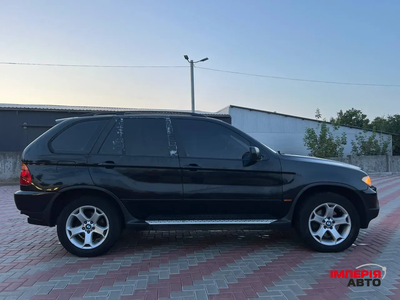 BMW X5 - фото 2