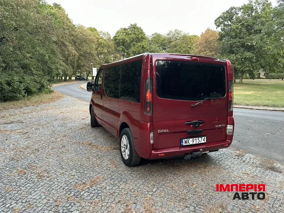 Opel Vivaro - фото 4