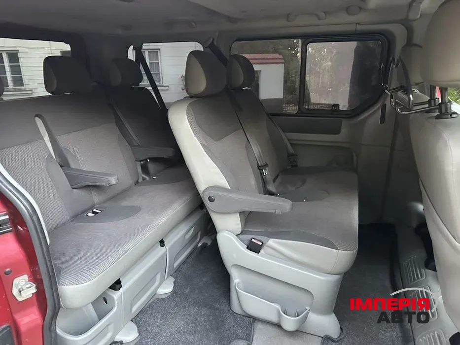 Opel Vivaro - фото 7