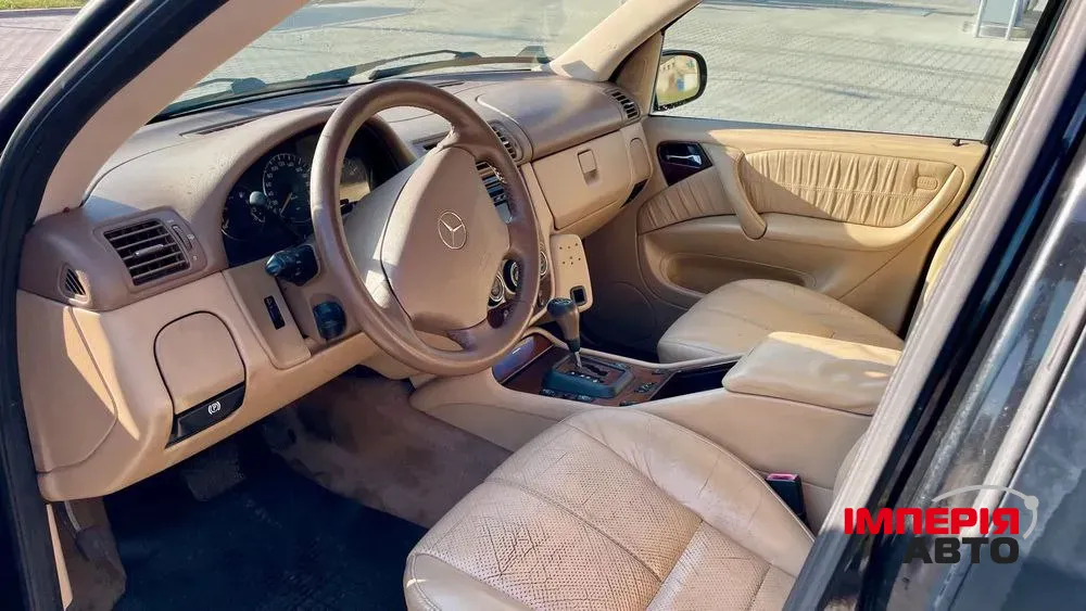 Mercedes-Benz M-Класс - фото 5