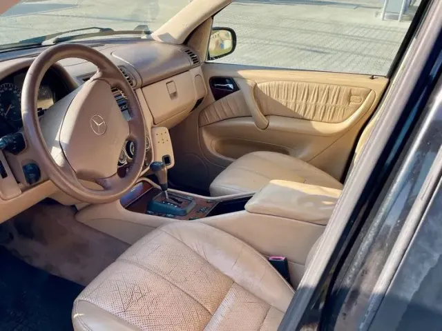 Mercedes-Benz M-Класс - фото 5