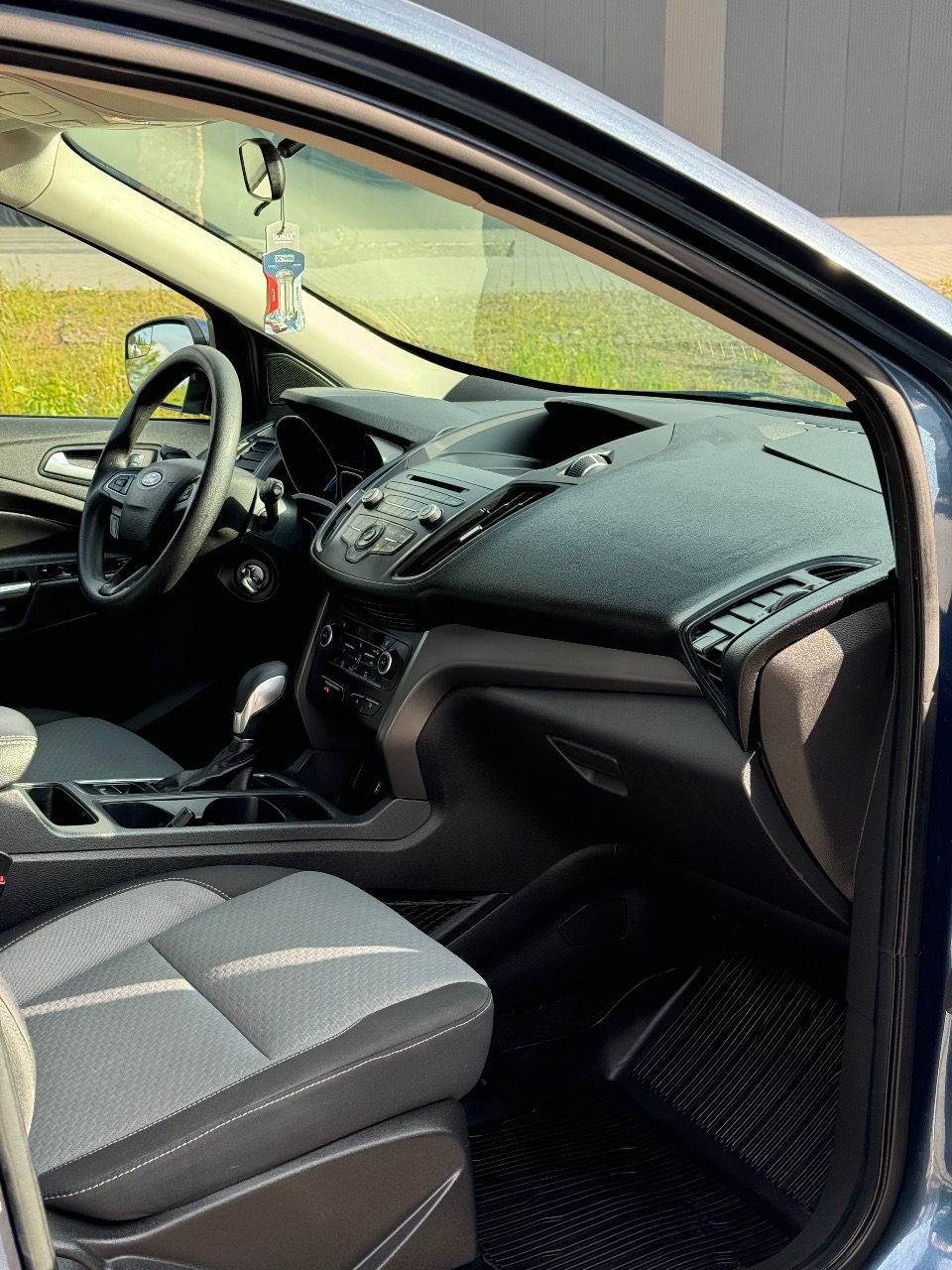 Ford Escape - фото 5