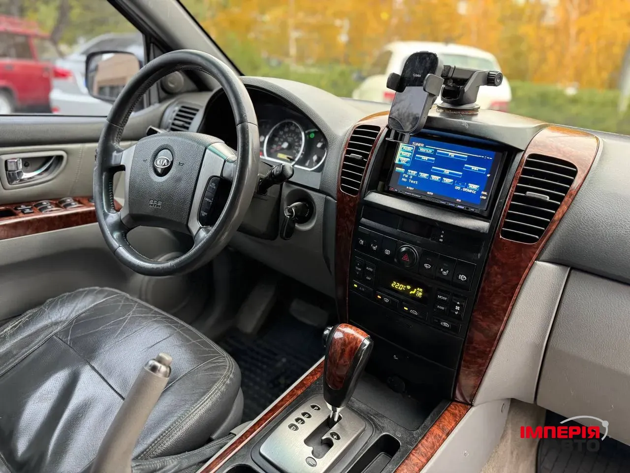 Kia Sorento - фото 7