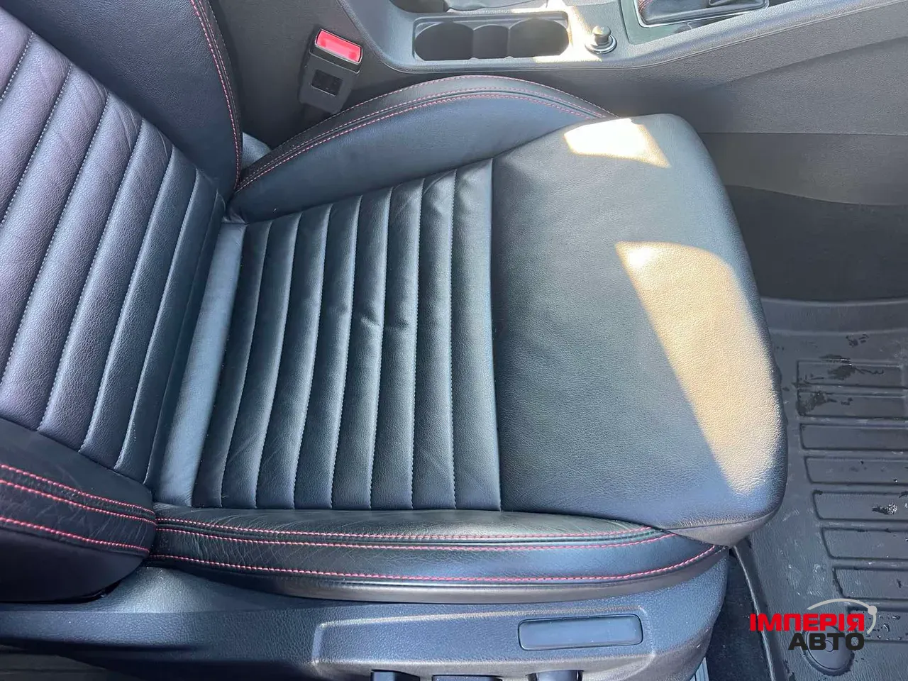 Skoda Octavia RS - фото 28