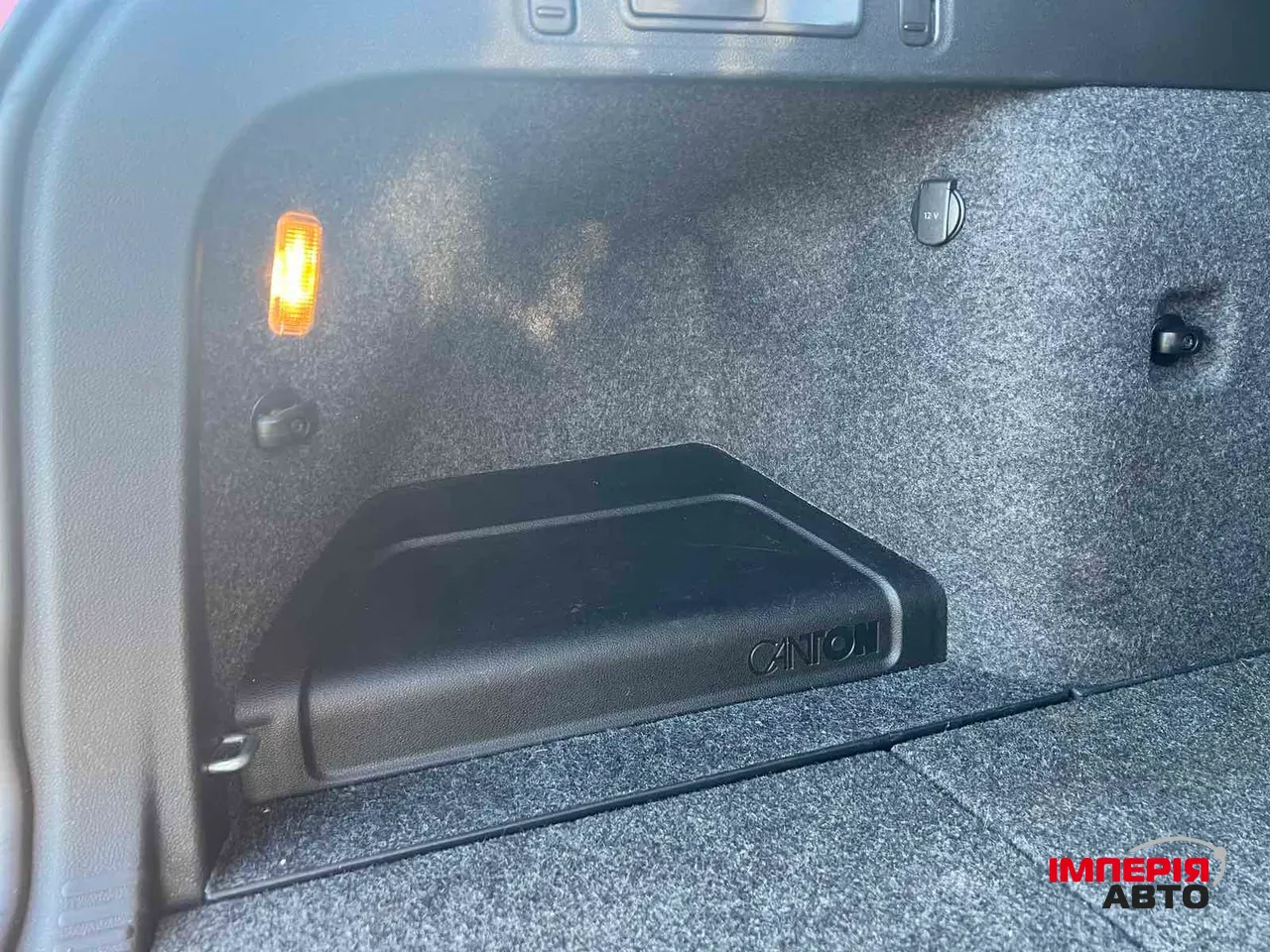 Skoda Octavia RS - фото 25