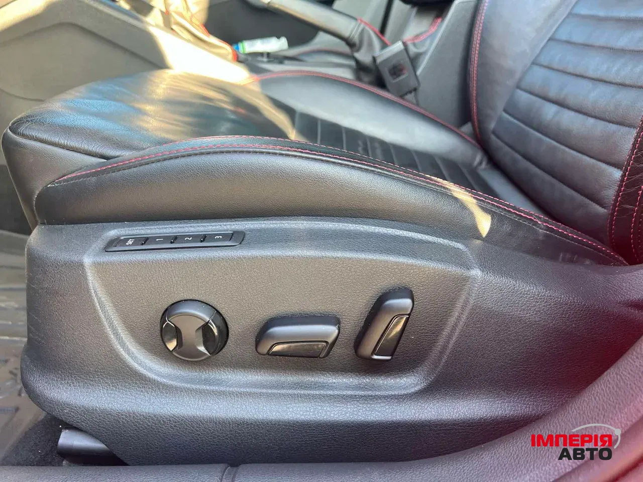 Skoda Octavia RS - фото 15